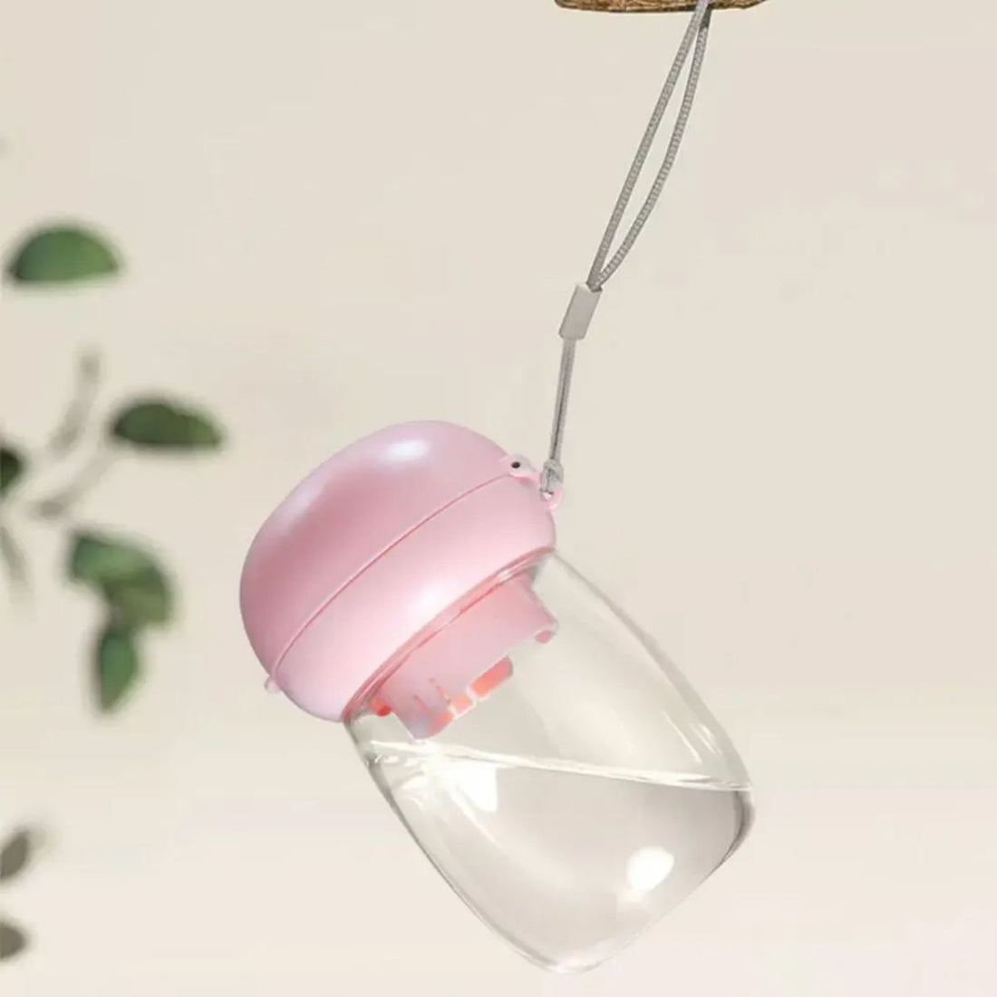 Portable Pet Water Bottle Travel Drinking Cup With Lanyard
