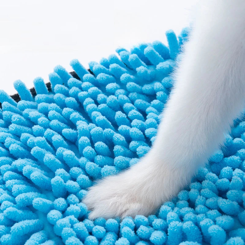 Super Absorbent Microfiber Pet Towel Quick-Dry Washable with Hand Pockets